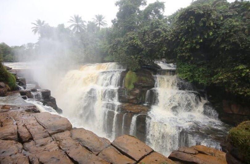 Loukoula Falls, Bouenza Department, DR Congo